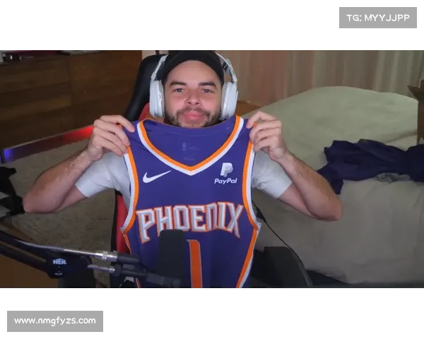 布克如何通过科学训练与心理调适提升比赛表现的全面分析